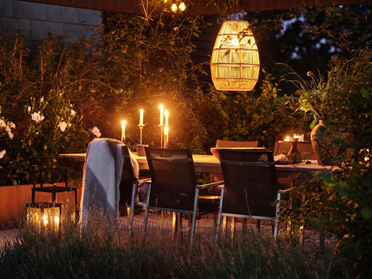 Naos spisebord Stainless steel/teak