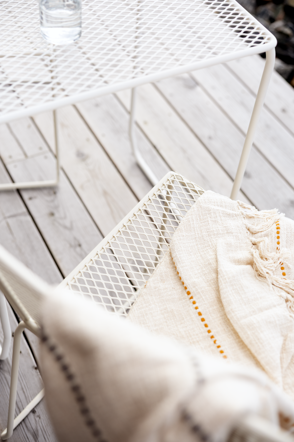 Haru cafébord Pearl white