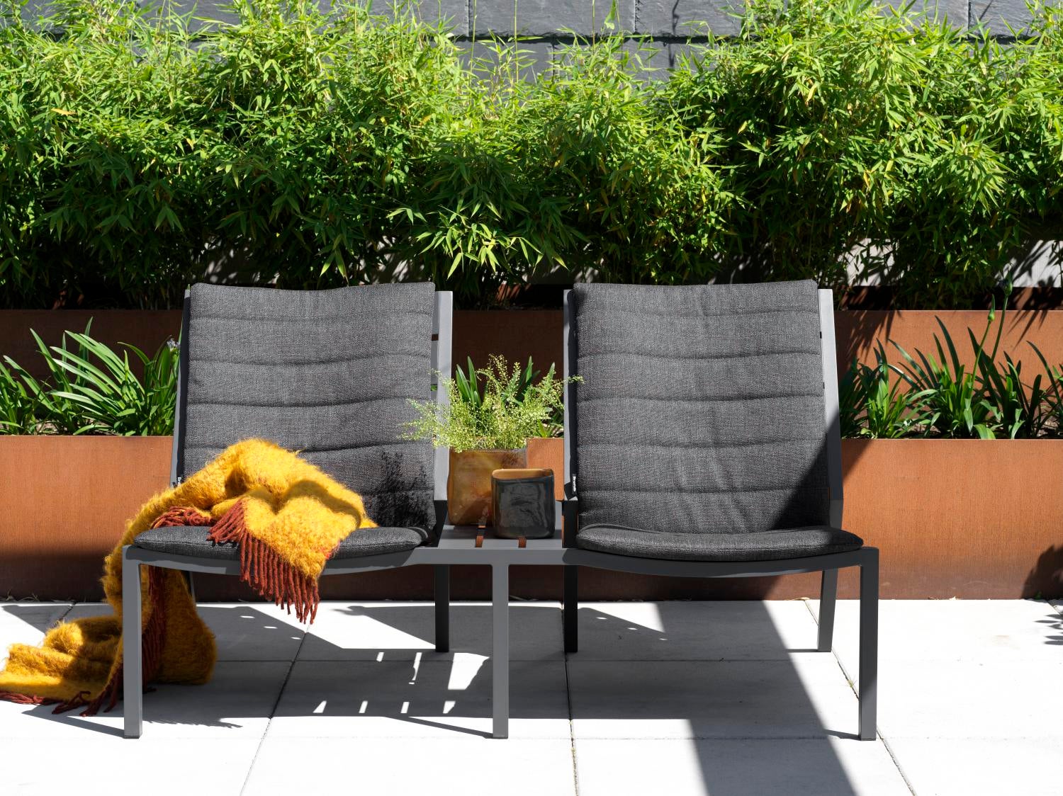 Delia cushion Antracit