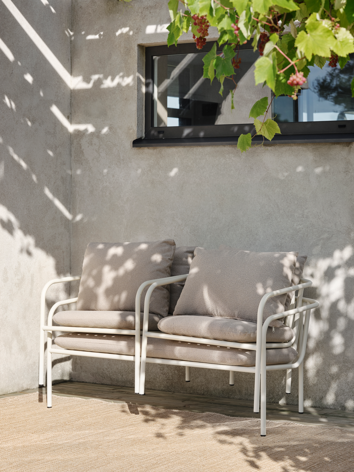 Bendt lenestol Pearl White/Teddy Beige