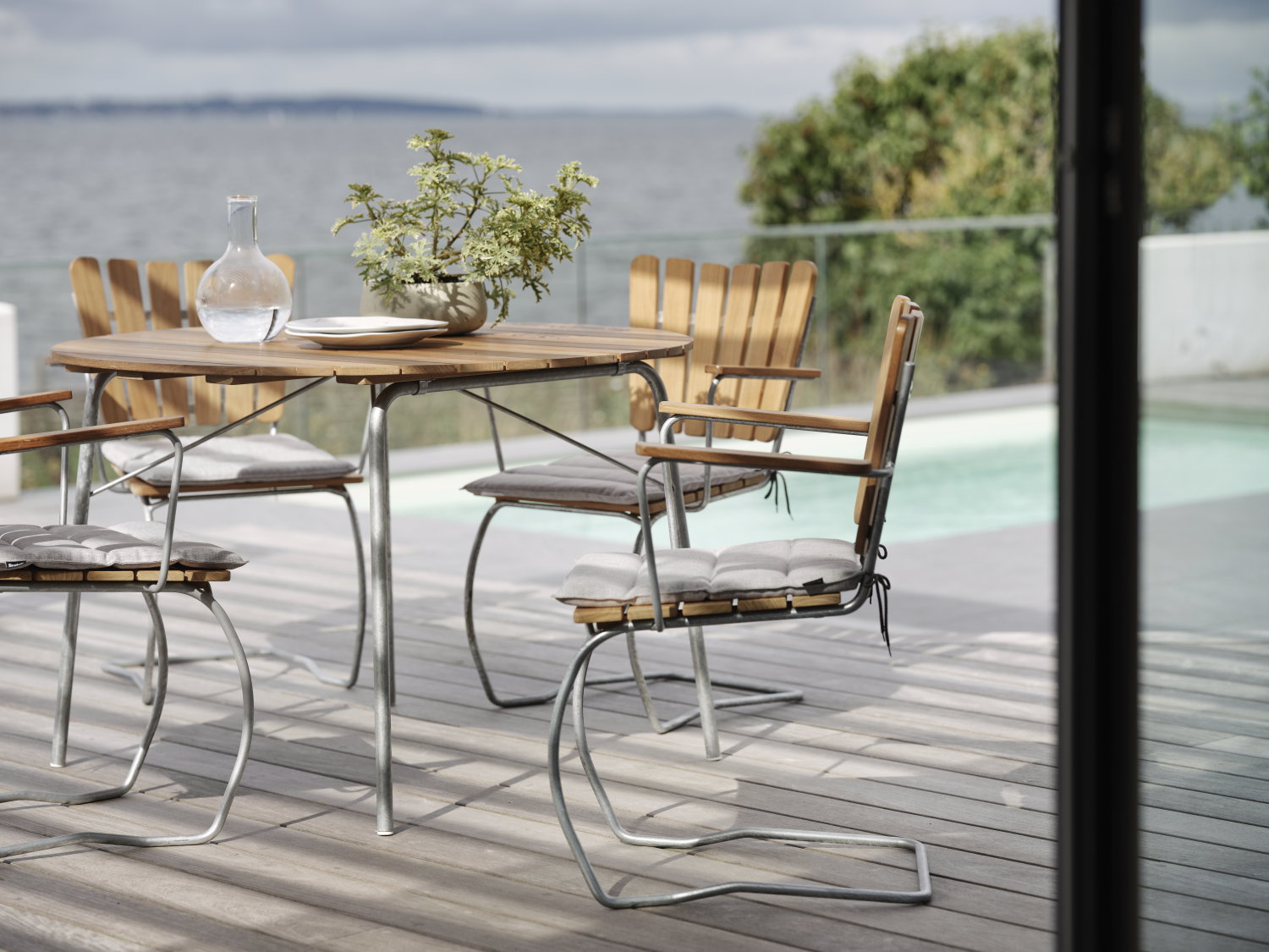 Dubai setepute Ljusgrå