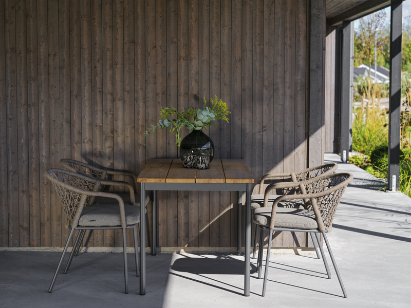 Brady stol med armlener Mud Brown/Anthracite