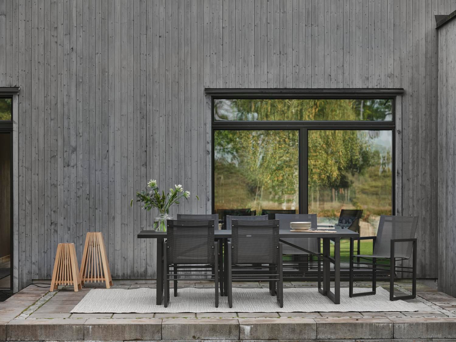 Vevi spisebord Svart