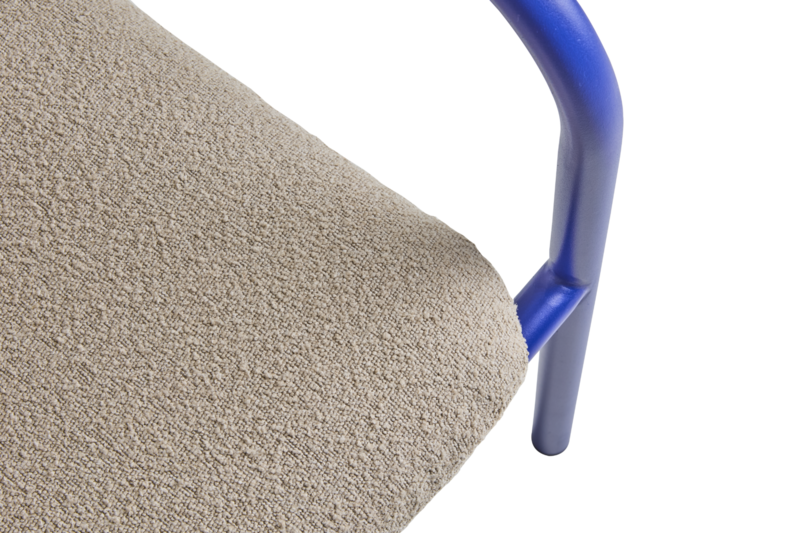 Bendt lenestol Indigo Blue/Teddy Beige