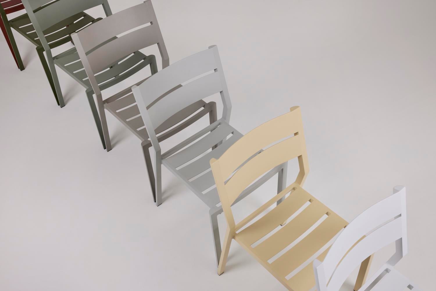 Delia spisestol  Light Grey