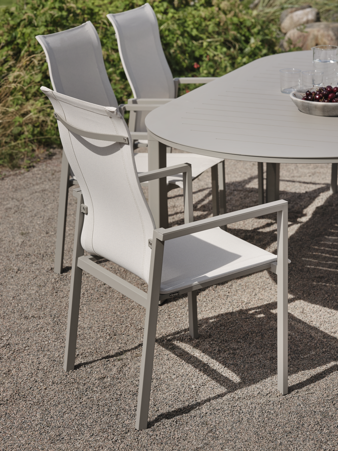 Comfy stol med armlener Khaki/Off-white