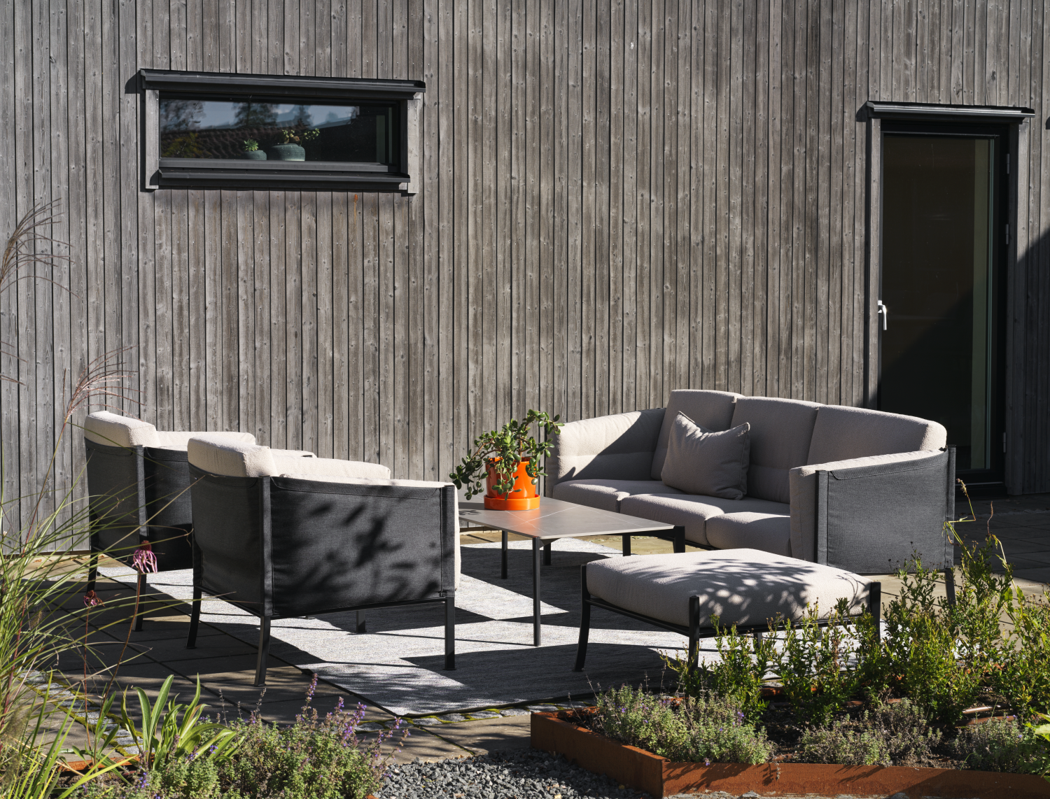 Delux 3-seter sofa Black/Teddy Beige