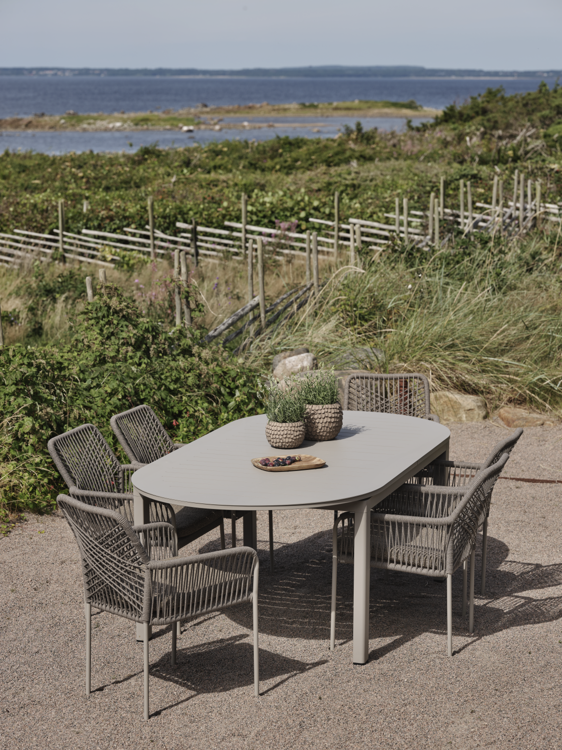 Vira stol med armlener Mud Brown/Khaki