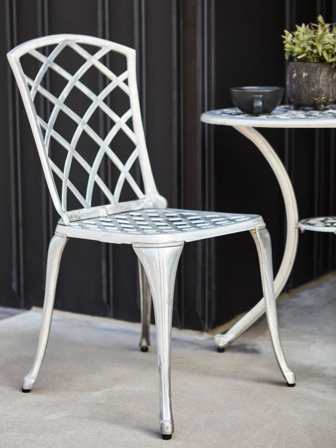 Arras spisestol  Ingen farge