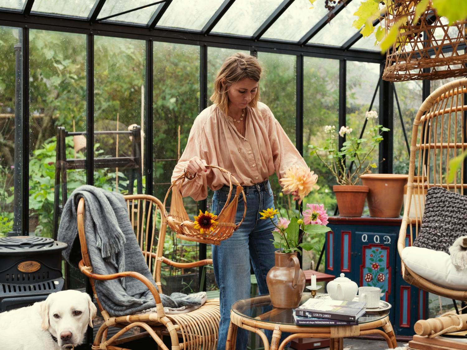 Vallda stol med armlener Natur