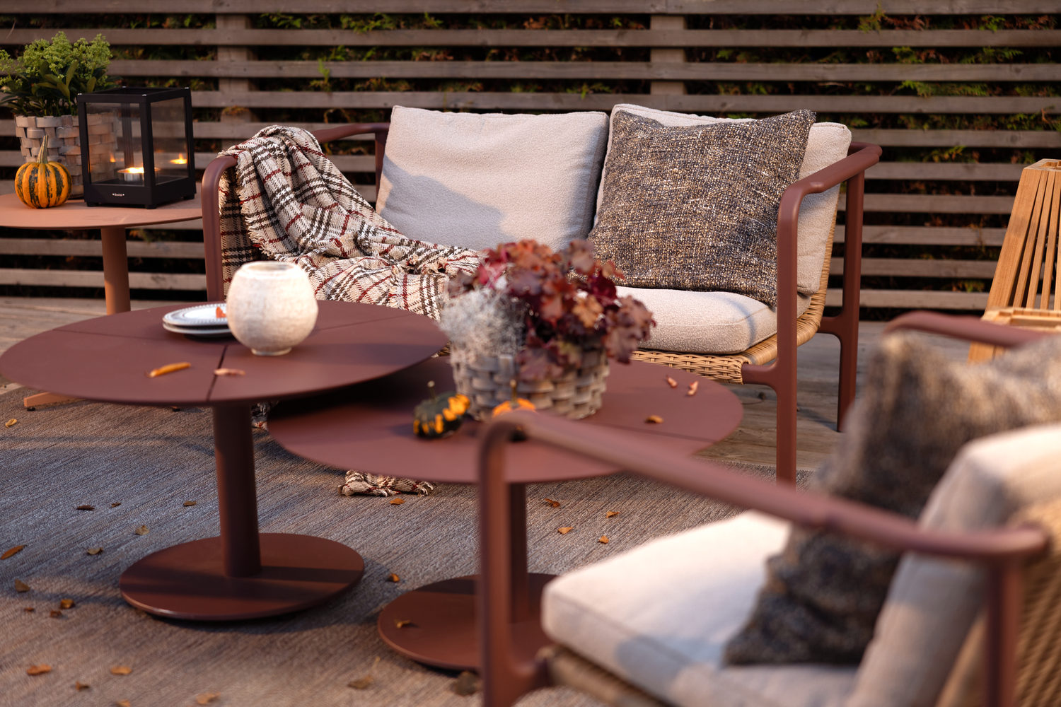 Motty 2-seter sofa Zin Red/Teddy Beige