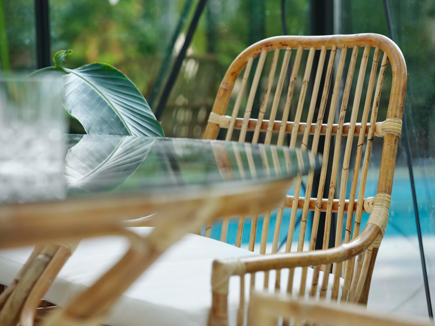 Vallda spisestol  Natural colored/white