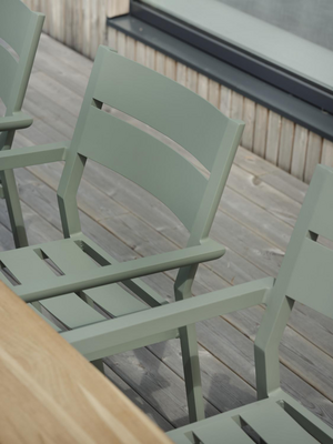 Delia stol med armlener Dusty Green