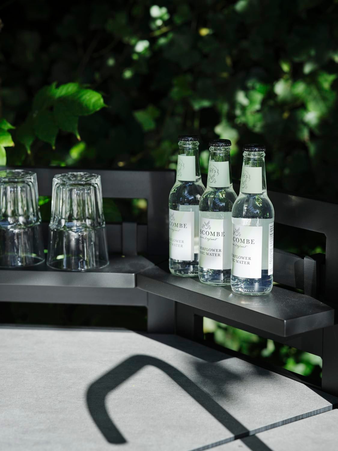 Fornax utekjøkken Svart/teak