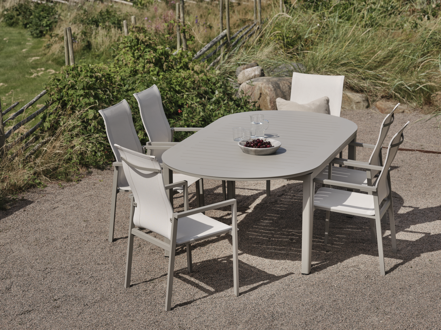 Comfy stol med armlener Khaki/Off-white