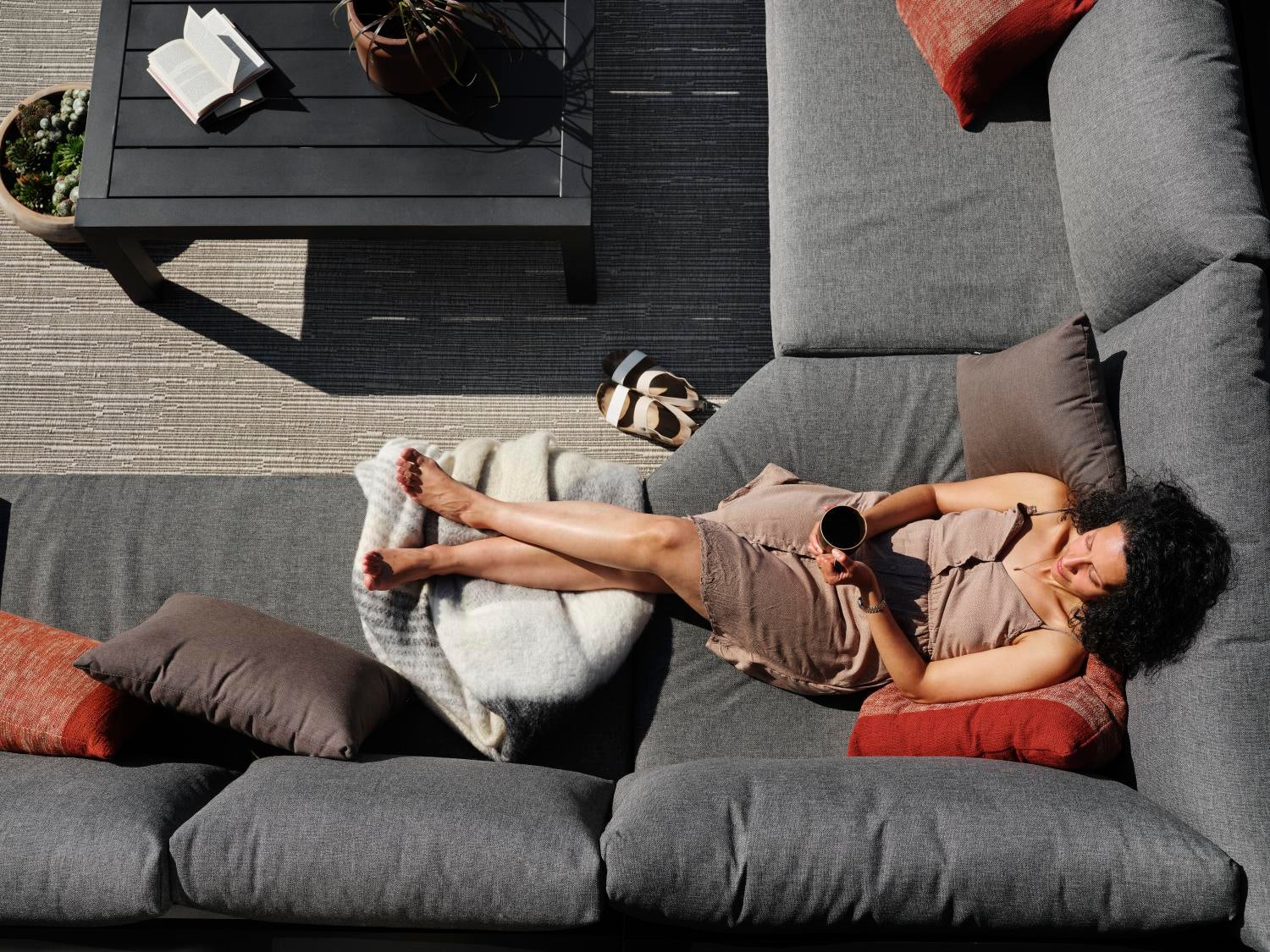 Averio teppe Ljusgrå