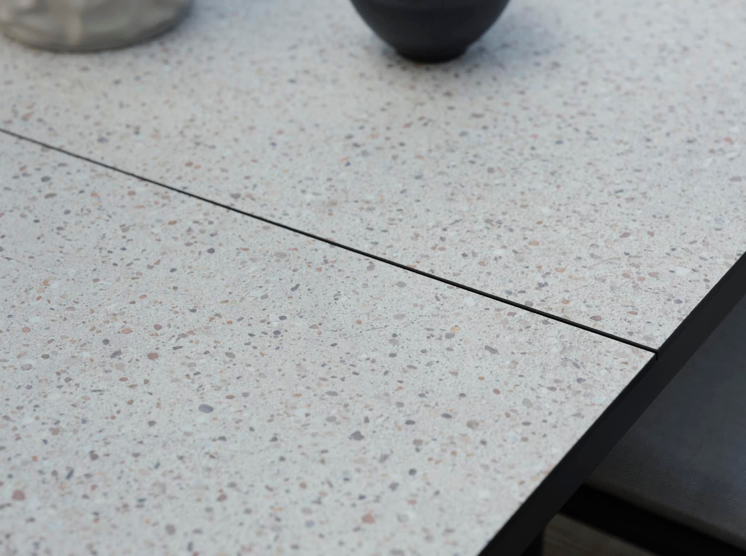Nox bordplate Terrazzo
