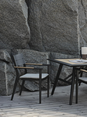 Chios stol med armlener Black_Ash