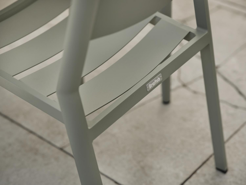 Delia spisestol  Dusty Green